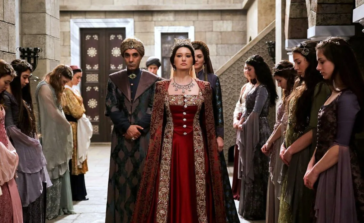 Момент из трейлера сериала Великолепный век Империя Кесем